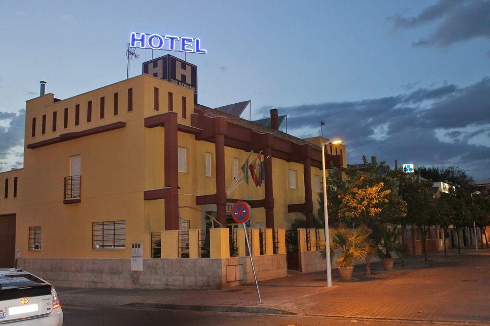 Maximiano Herculeo Córdoba Exterior foto