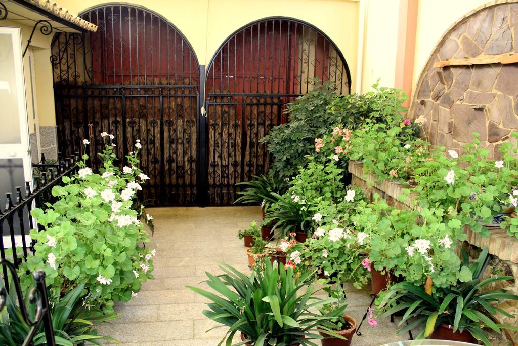 Maximiano Herculeo Córdoba Exterior foto
